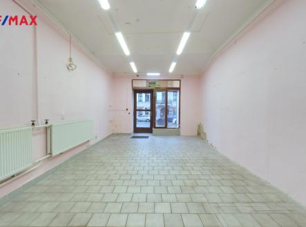 Pronájem obchodní prostor, 65 m²