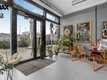 Pronájem obchodní prostor, 64 m²