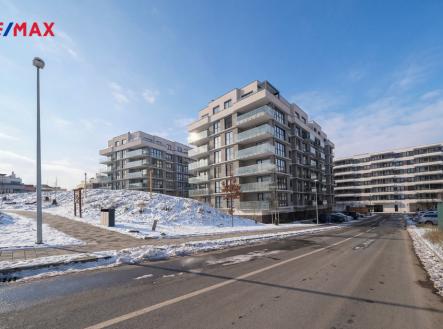 Pronájem bytu, 2+kk, 57 m²