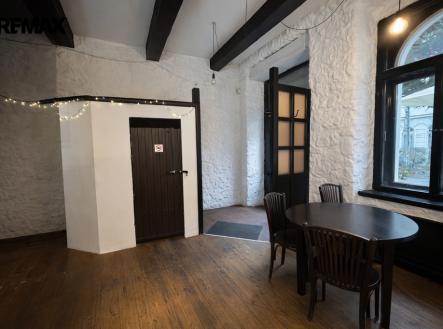 Pronájem restaurace, 154 m²