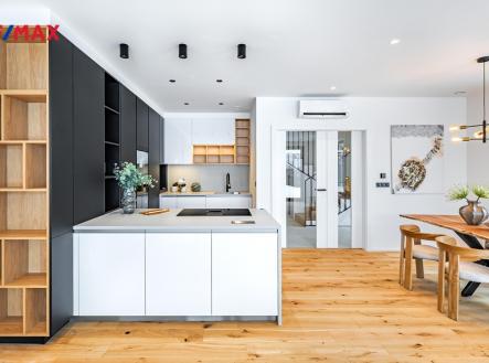 Prodej domu/vily, 283 m²