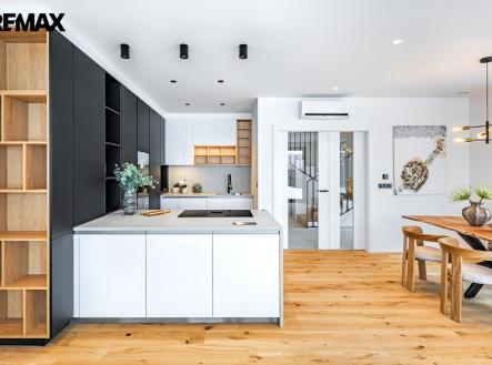 Prodej domu/vily, 283 m²