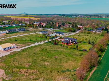 Prodej pozemku pro bydlení, 3 182 m²