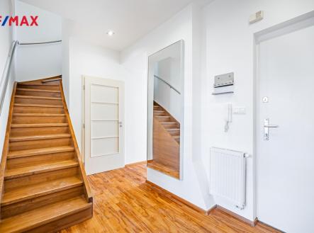 Pronájem bytu, 6+1, 200 m²