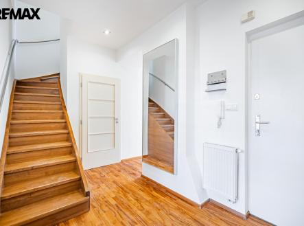 Pronájem bytu, 6+1, 200 m²