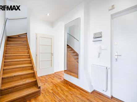 Pronájem bytu, 6+1, 200 m²