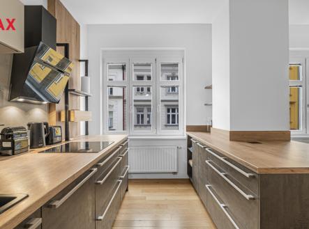 Pronájem bytu, 3+kk, 96 m²