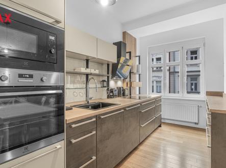 Pronájem bytu, 3+kk, 96 m²