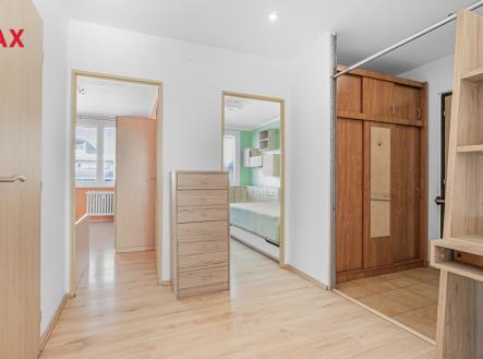 Pronájem bytu, 3+kk, 80 m²