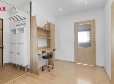 Pronájem bytu, 3+kk, 80 m²