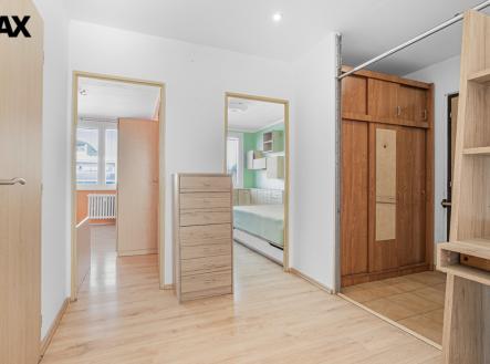 Pronájem bytu, 3+kk, 80 m²