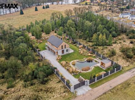 Prodej pozemku pro bydlení, 2 055 m²