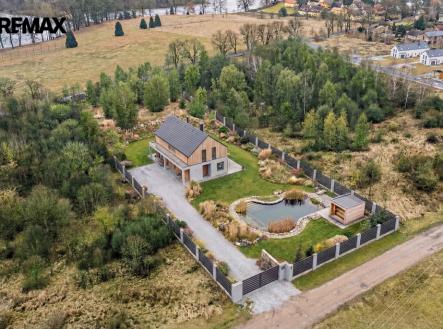 Prodej pozemku pro bydlení, 2 055 m²