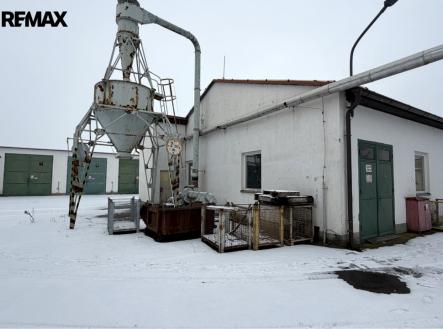 Pronájem výrobní prostor, 60 m²