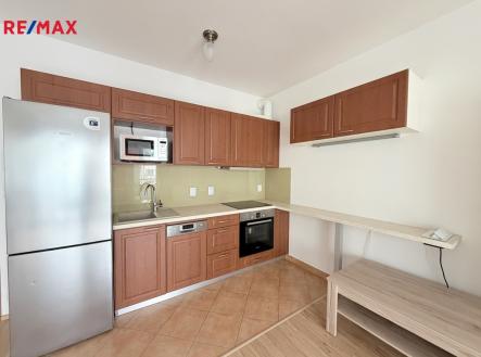 Pronájem bytu, 1+kk, 38 m²