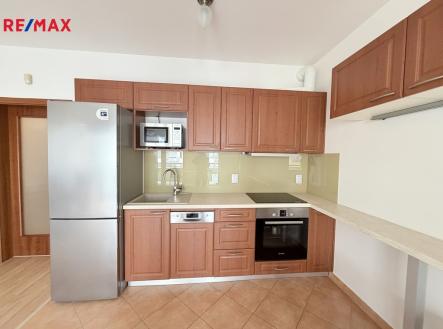 Pronájem bytu, 1+kk, 38 m²