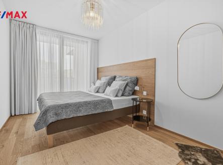 Pronájem bytu, 2+kk, 58 m²