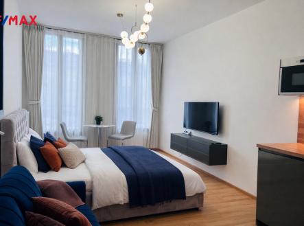 Pronájem bytu, 1+kk, 32 m²