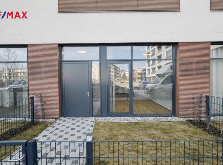 Pronájem bytu, 1+kk, 59 m²