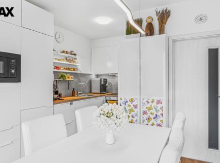 Prodej bytu, 3+kk, 75 m²