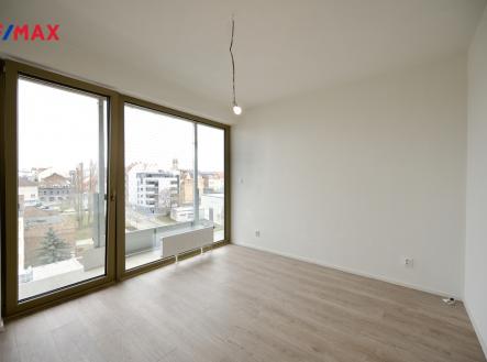Pronájem bytu, 2+kk, 71 m²