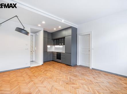 Pronájem bytu, 3+kk, 64 m²