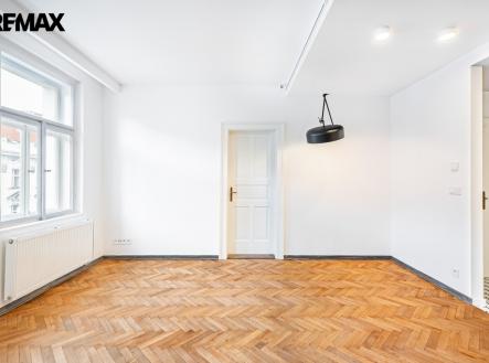 Pronájem bytu, 3+kk, 64 m²