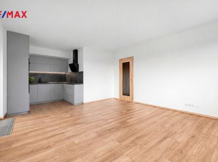 Pronájem bytu, 2+kk, 80 m²