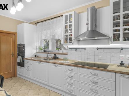 Prodej domu/vily, 475 m²