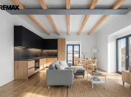 Prodej bytu 3+kk, 85 m2, Mcely