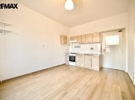 Pronájem bytu, 2+kk, 46 m²