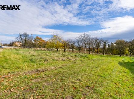 Prodej pozemku pro bydlení, 1 353 m²