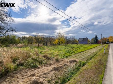 Prodej pozemku pro bydlení, 1 353 m²