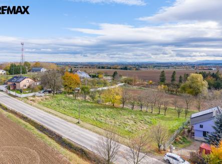 Prodej pozemku pro bydlení, 1 353 m²