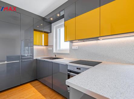 Prodej bytu, 4+kk, 164 m²