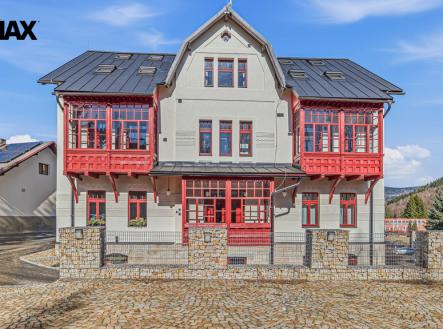 Prodej bytu, 3+kk, 107 m²
