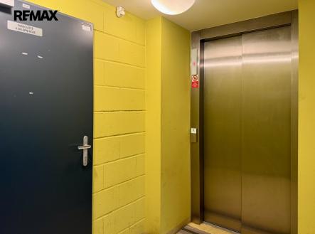 Pronájem skladovací prostor, 2 m²