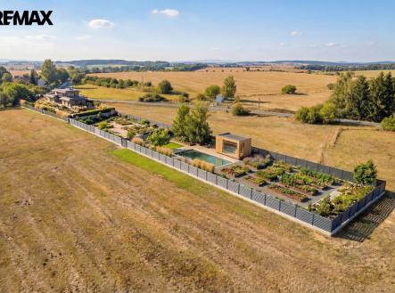 Prodej pozemku pro bydlení, 5 600 m²