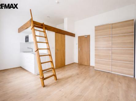Pronájem bytu, 1+kk, 22 m²