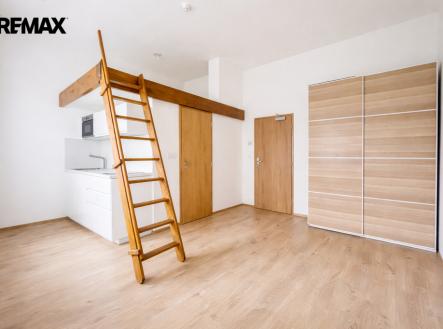 Pronájem bytu, 1+kk, 22 m²
