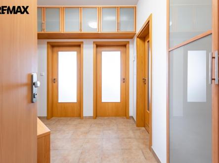 Pronájem bytu, 2+kk, 47 m²