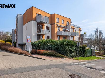 Pronájem bytu, 2+kk, 47 m²