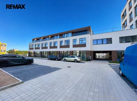 Pronájem bytu, 1+kk, 59 m²