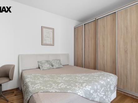 Pronájem bytu, 2+kk, 63 m²