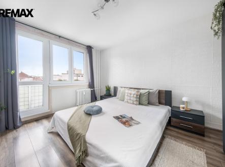 Pronájem bytu, 2+1, 65 m²