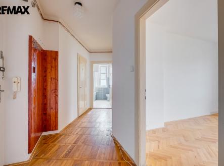 Pronájem bytu, 2+1, 66 m²