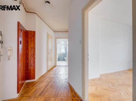 Pronájem bytu, 2+1, 66 m² obrázek