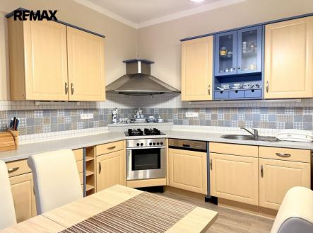 Pronájem bytu, 2+1, 70 m²