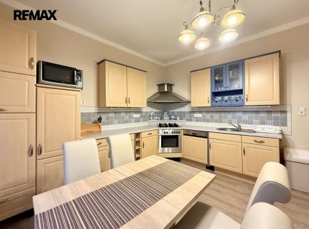 Pronájem bytu, 2+1, 70 m²