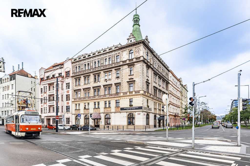 p1711238-1.jpg